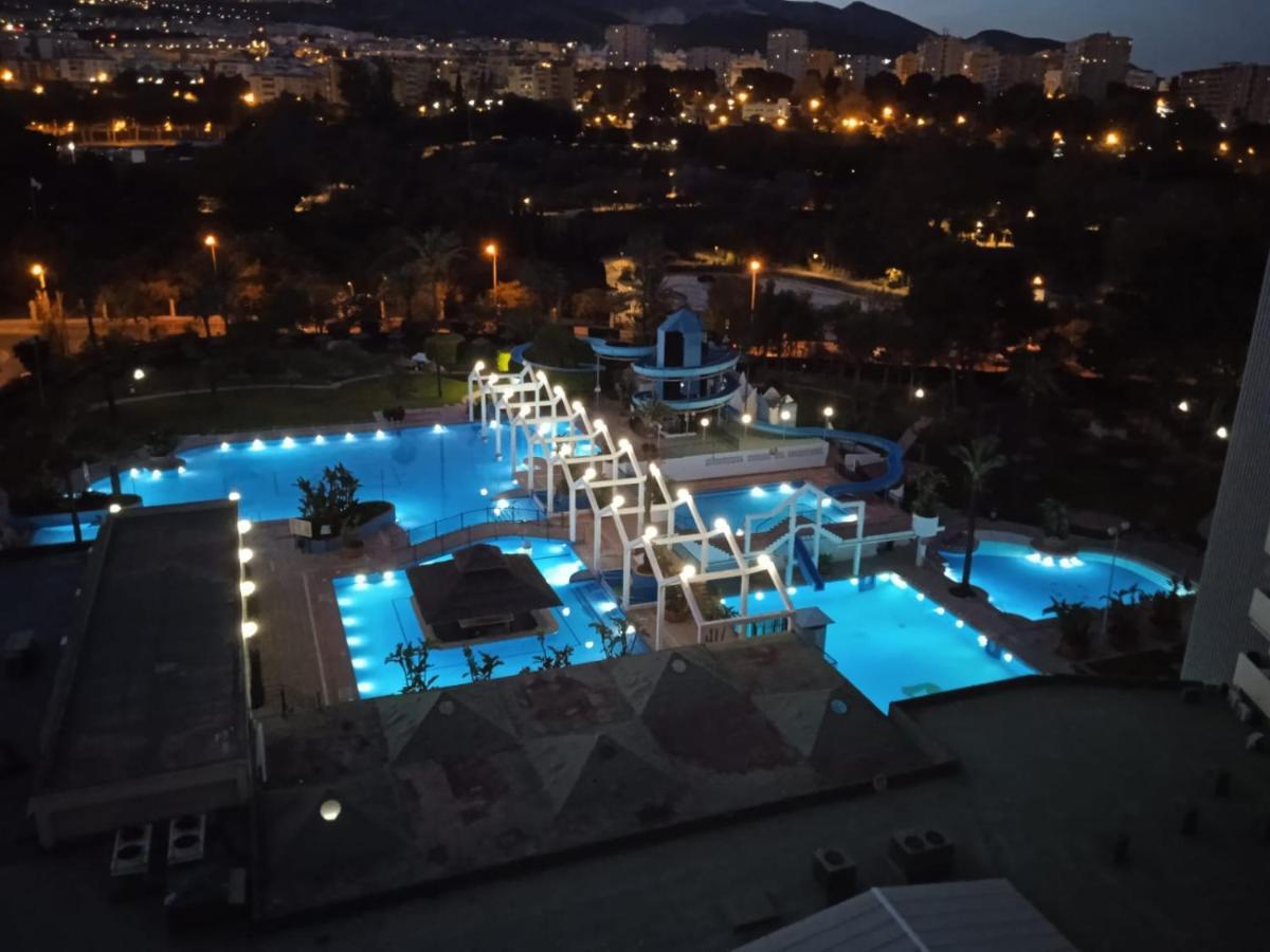 Apartamentos Benalbeach Benalmádena Kültér fotó
