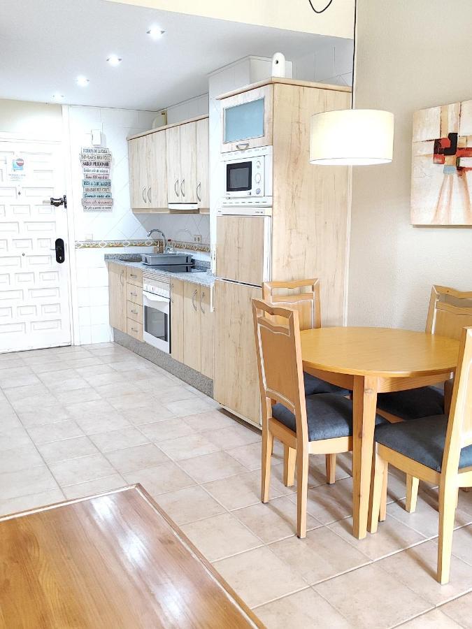 Apartamentos Benalbeach Benalmádena Kültér fotó